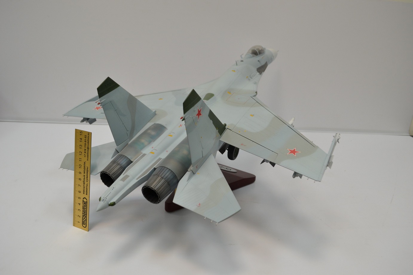 Модель Самолета Су-27 Flanker-B 1:72